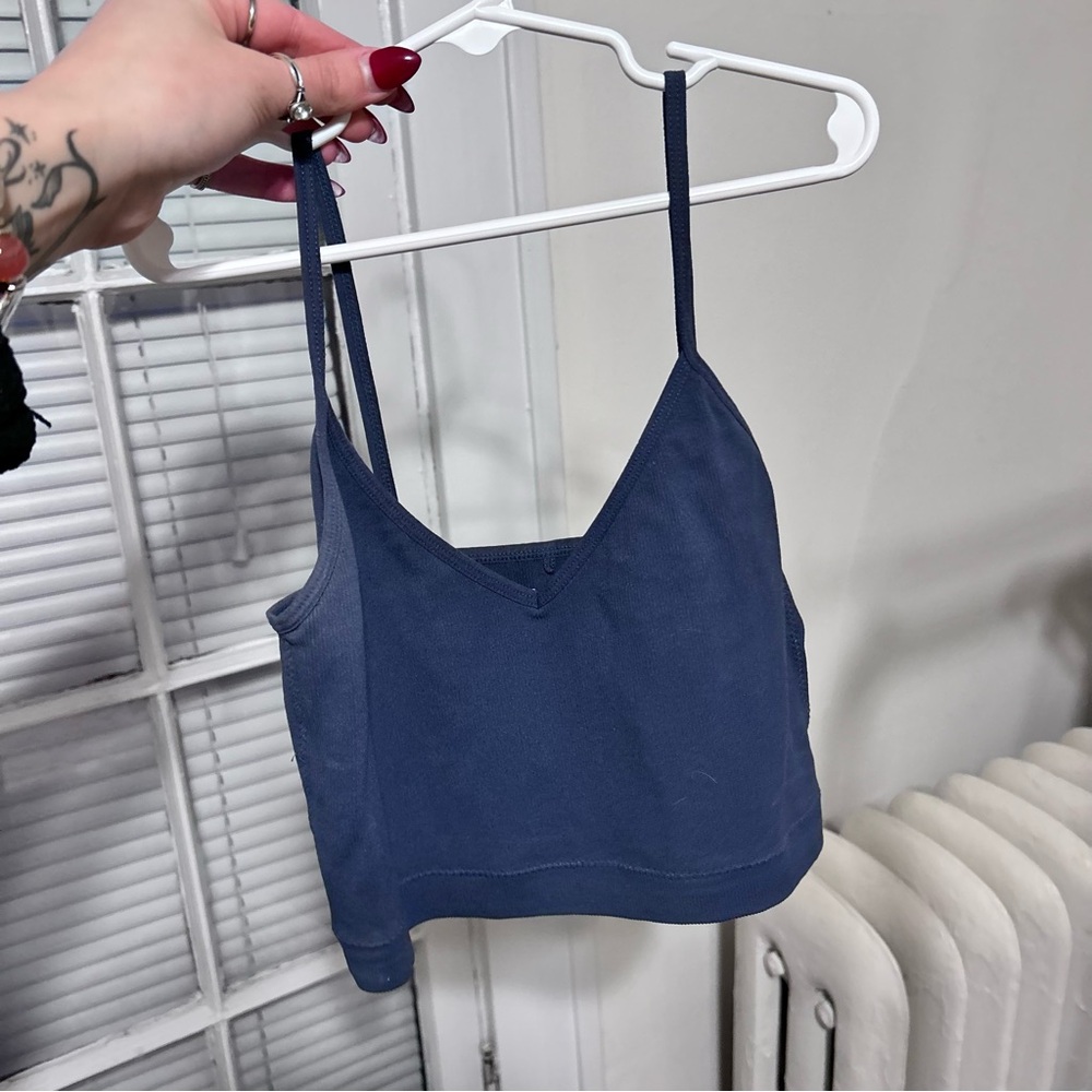 garage navy blue crop tank top